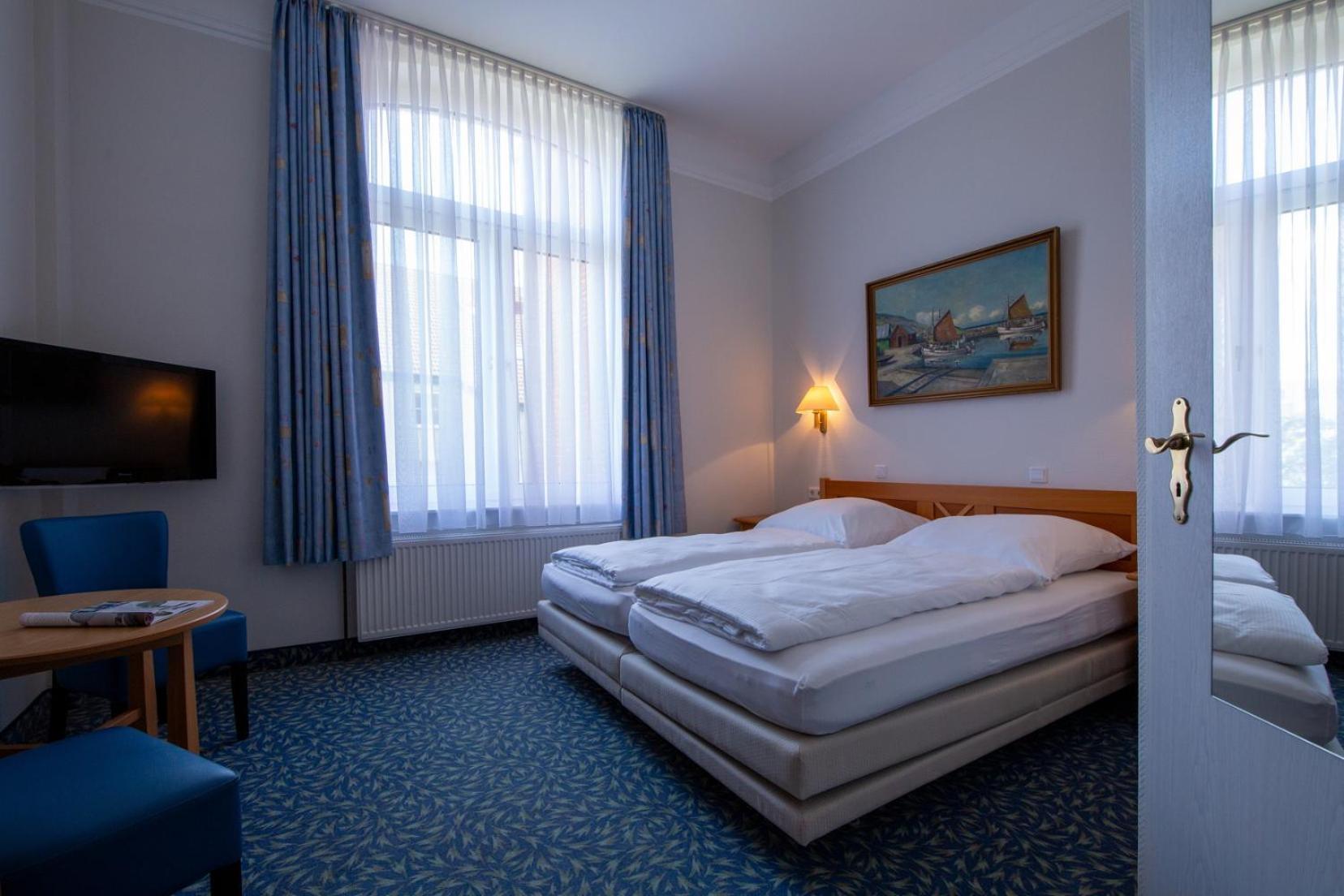 Logierhaus Extra Hotel นอร์เดอร์ไน ภายนอก รูปภาพ