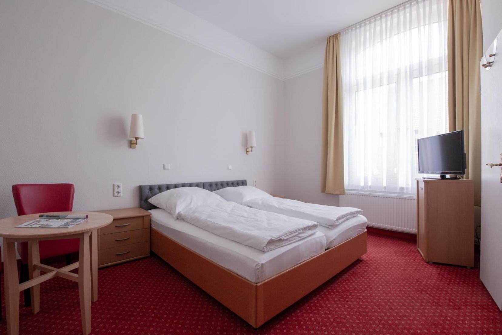 Logierhaus Extra Hotel นอร์เดอร์ไน ภายนอก รูปภาพ