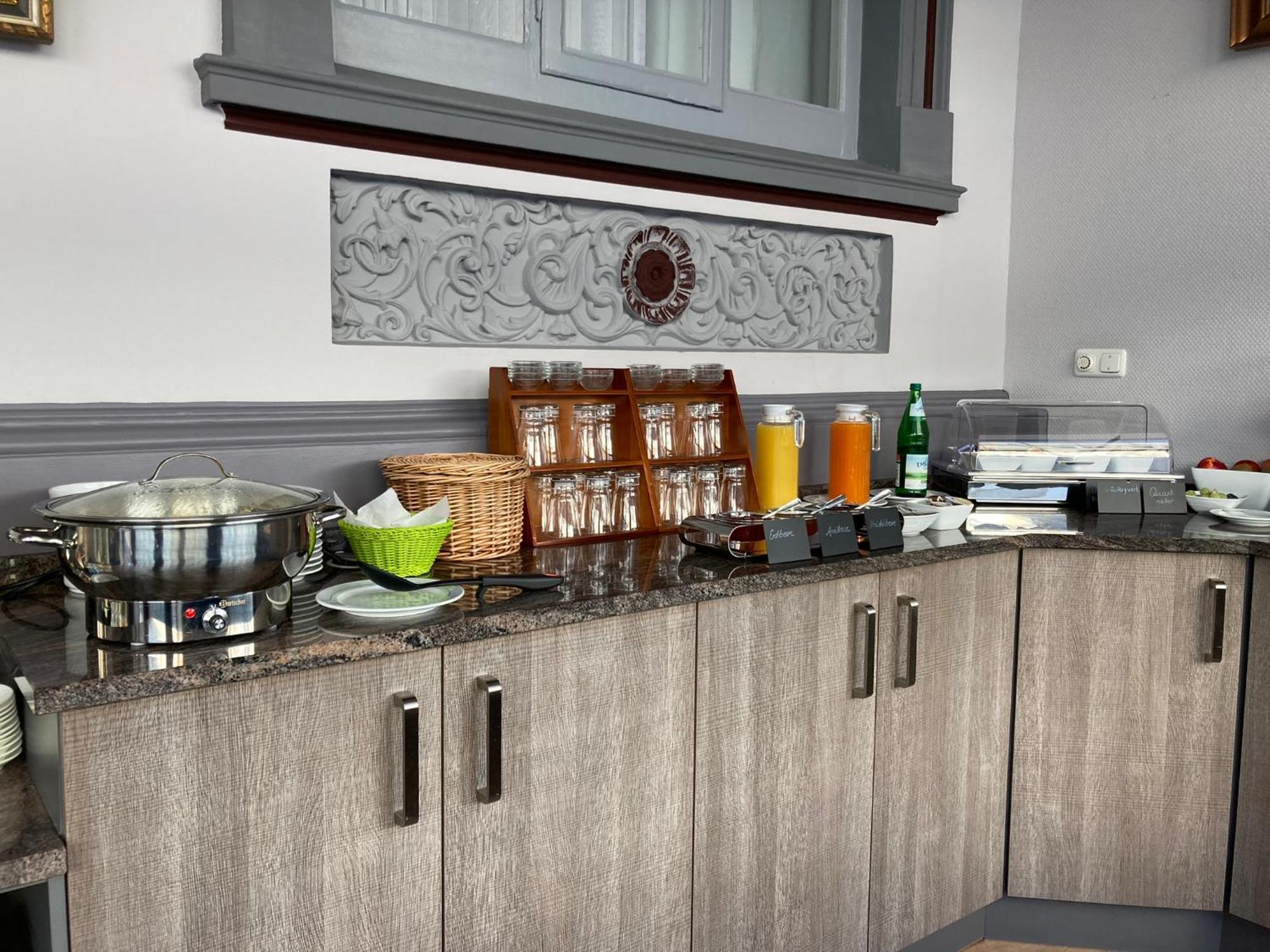 Logierhaus Extra Hotel นอร์เดอร์ไน ภายนอก รูปภาพ
